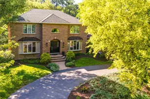 4525 Red Oak Ln, Long Grove, IL 60047 - Photo 2