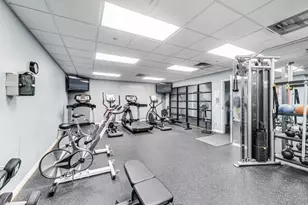 1200 W Monroe St, Chicago, IL 60607 - Photo 40