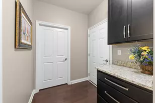 1636 Castle Lawn Ct, Naperville, IL 60565 - Photo 22