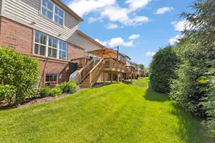 1636 Castle Lawn Ct, Naperville, IL 60565 - Photo 20