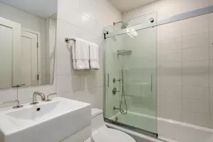 1000 N Lake Shore Plaza, Chicago, IL 60611 - Photo 22