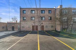 7109 N Western Ave, Chicago, IL 60645 - Photo 20
