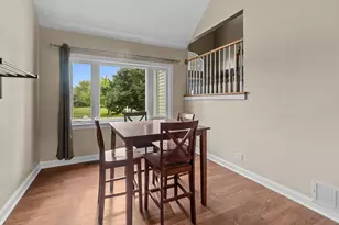 212 Galvin Pkwy, Harvard, IL 60033 - Photo 10