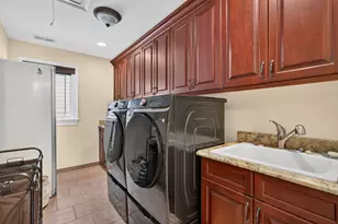 450 N Elm Ave, Elmhurst, IL 60126 - Photo 32