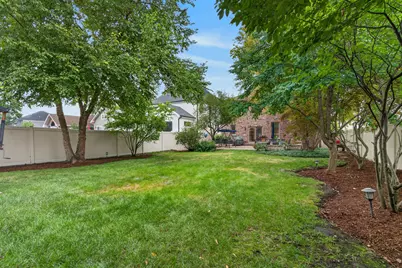 450 N Elm Avenue, Elmhurst, IL 60126 - Photo 38