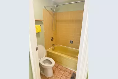 1932 Farnham Court, Schaumburg, IL 60194 - Photo 10