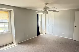 1932 Farnham Ct, Schaumburg, IL 60194 - Photo 14