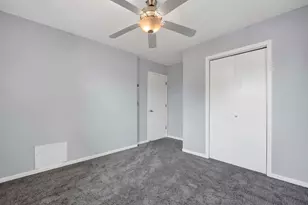 11642 S Meadow Ln Dr, Merrionette Park, IL 60803 - Photo 22