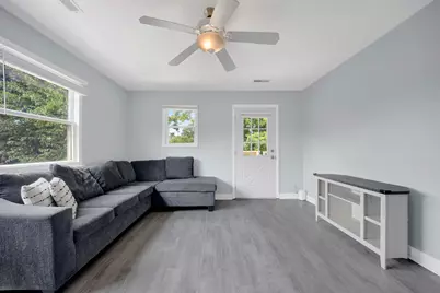 11642 S Meadow Lane Drive, Merrionette Park, IL 60803 - Photo 16