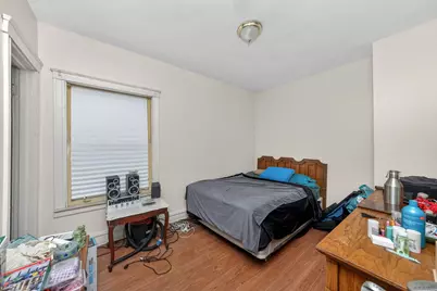 7717 S Luella Avenue, Chicago, IL 60649 - Photo 2