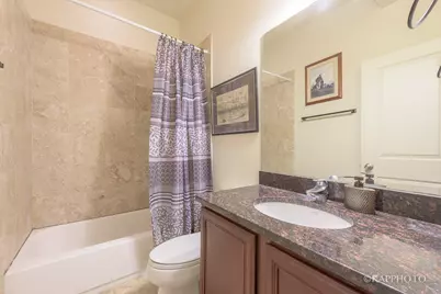 1312 N Artesian Avenue #1R, Chicago, IL 60622 - Photo 10