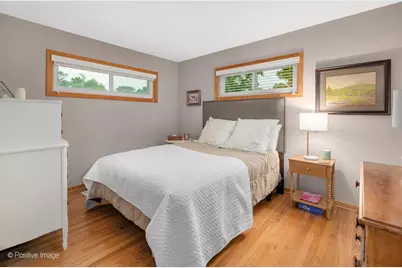 901 S Myrtle Avenue, Villa Park, IL 60181 - Photo 14