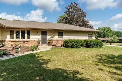 3641 Casandra Drive, Rockford, IL 61114 - Photo 2
