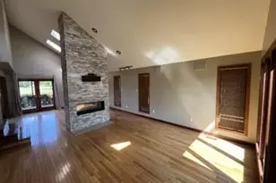 2592 Leach Dr, Naperville, IL 60564 - Photo 4