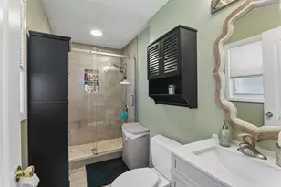1212 Carswell Ave, Elk Grove Village, IL 60007 - Photo 16