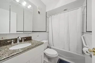 940 N Rohlwing Road #201A, Addison, IL 60101 - Photo 12