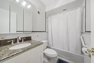 940 N Rohlwing Rd, Addison, IL 60101 - Photo 12