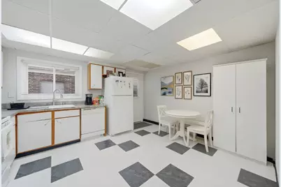 940 N Rohlwing Road #201A, Addison, IL 60101 - Photo 6