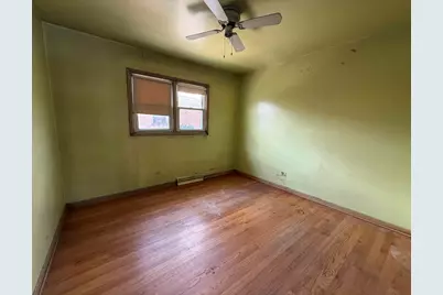9846 Sterling Lane, Schiller Park, IL 60176 - Photo 4
