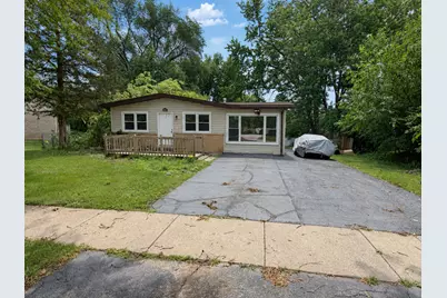 2039 Cherry Avenue, Hanover Park, IL 60133 - Photo 1