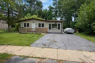 2039 Cherry Ave, Hanover Park, IL 60133 - Photo 1