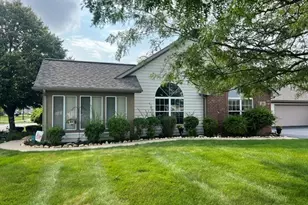 418 Stonegate Way, Manteno, IL 60950 - Photo 2