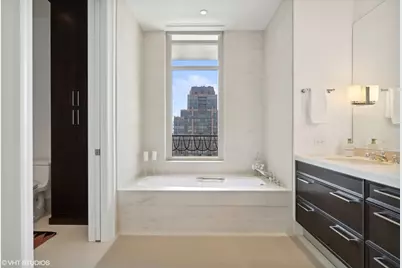 118 E Erie Street #37H, Chicago, IL 60611 - Photo 38