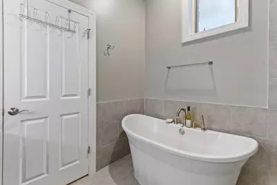 1942 S Prairie Street #2, Chicago, IL 60616 - Photo 18