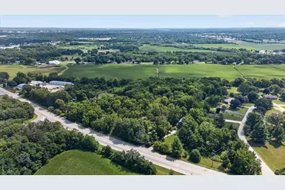 4454 Kilburn Avenue, Rockford, IL 61101 - Photo 2