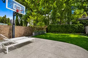 1857 N Burling St, Chicago, IL 60614 - Photo 46