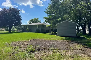 805 Chelsea St, New Lenox, IL 60451 - Photo 10