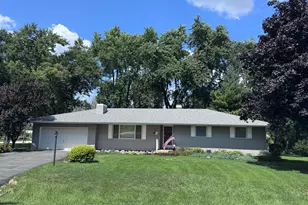 805 Chelsea St, New Lenox, IL 60451 - Photo 1