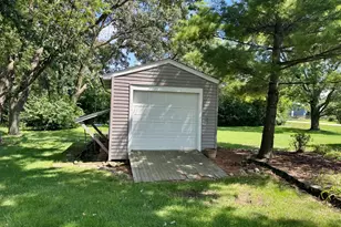 805 Chelsea St, New Lenox, IL 60451 - Photo 8