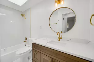 9011 N Clifton Ave, Niles, IL 60714 - Photo 16