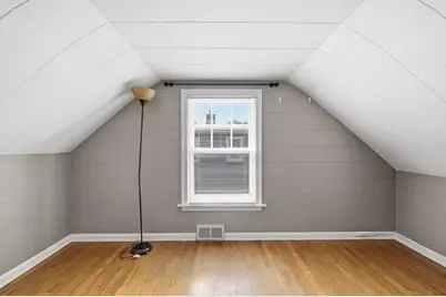 1009 Leith Avenue, Waukegan, IL 60085 - Photo 20