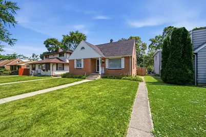 1009 Leith Avenue, Waukegan, IL 60085 - Photo 2