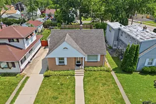 1009 Leith Ave, Waukegan, IL 60085 - Photo 36