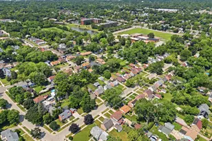 1009 Leith Ave, Waukegan, IL 60085 - Photo 44