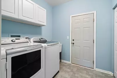 771 Red Barn Lane, Elgin, IL 60124 - Photo 14
