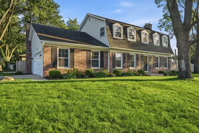 604 Timber Trail Drive, Naperville, IL 60565 - Photo 2
