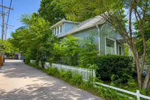 1013 Simpson St, Evanston, IL 60201 - Photo 32