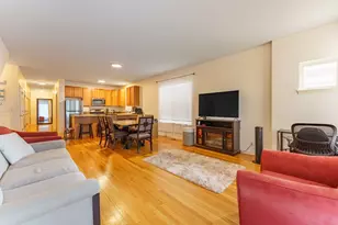 5218 W Galewood Ave, Chicago, IL 60639 - Photo 6