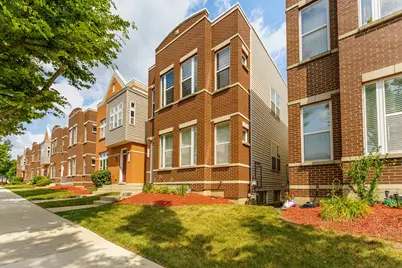 5218 W Galewood Avenue #A, Chicago, IL 60639 - Photo 2