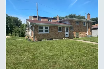 11420 S Hamlin Avenue, Chicago, IL 60655 - Photo 2