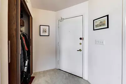 6325 N Sheridan Road #2106, Chicago, IL 60660 - Photo 16