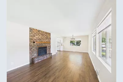103 Skylark Drive, Rockford, IL 61107 - Photo 8