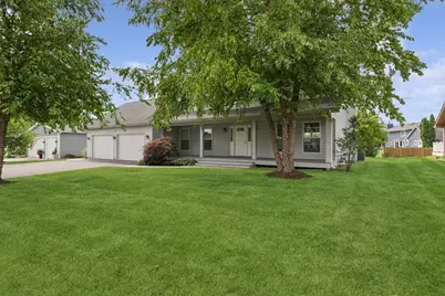 169 White Pine Lane, Lake Villa, IL 60046 - Photo 2