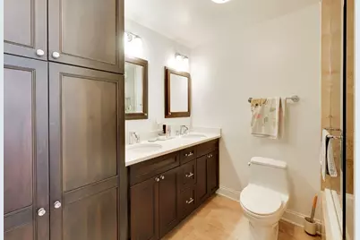360 E Randolph Street #2502, Chicago, IL 60601 - Photo 10