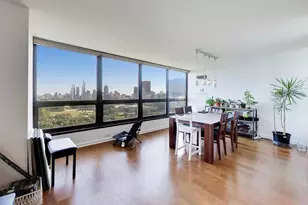 360 E Randolph St, Chicago, IL 60601 - Photo 2