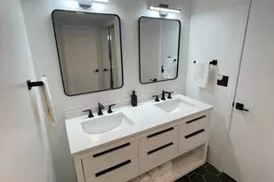 1221 N Dearborn St, Chicago, IL 60610 - Photo 18